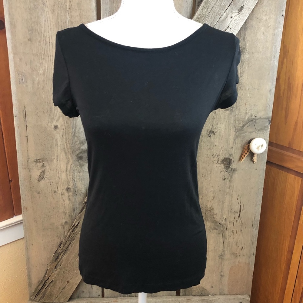 Banana Republic Black Tee Size Small